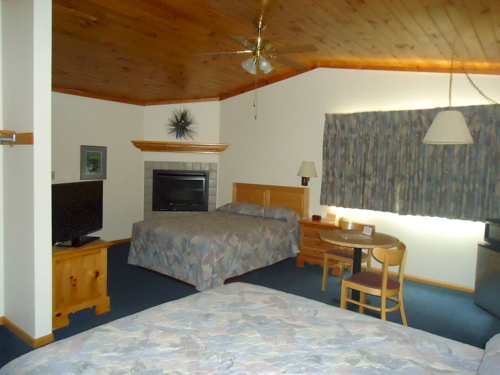 Superior Ridge Resort Motel Schroeder Экстерьер фото