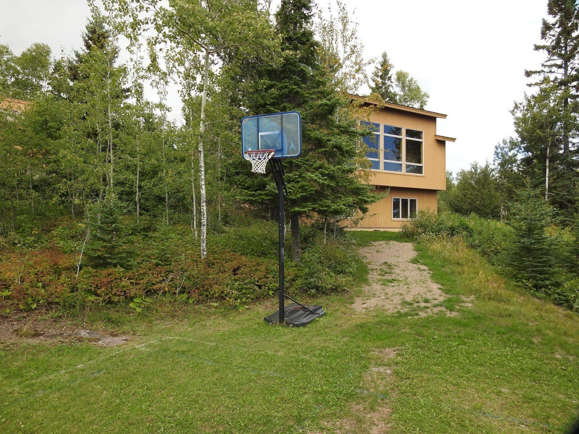Superior Ridge Resort Motel Schroeder Экстерьер фото
