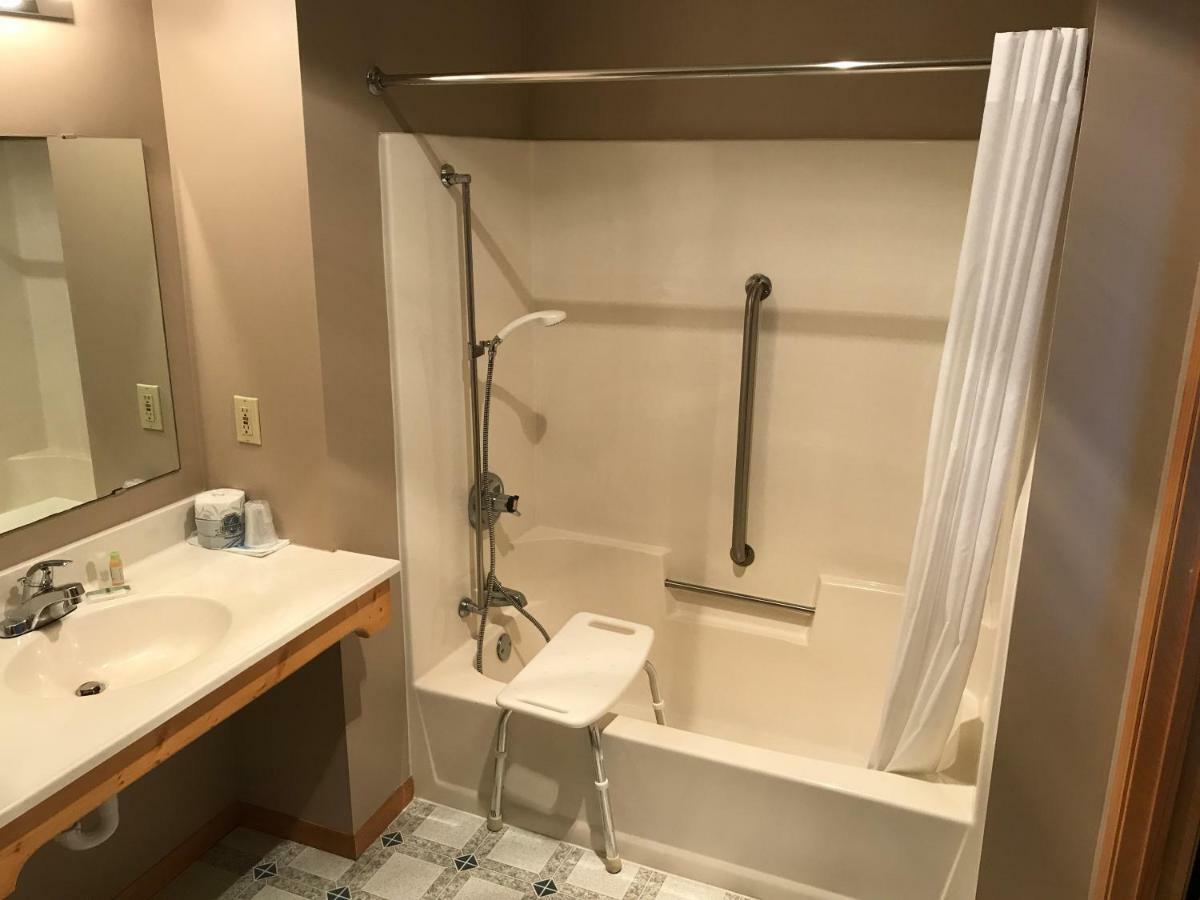 Superior Ridge Resort Motel Schroeder Экстерьер фото